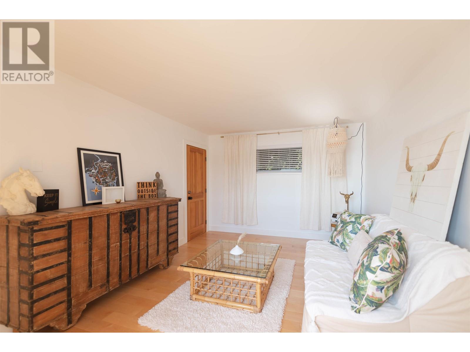 6655 Sunshine Coast Highway, Sechelt, British Columbia  V7Z 0M9 - Photo 22 - R2821711