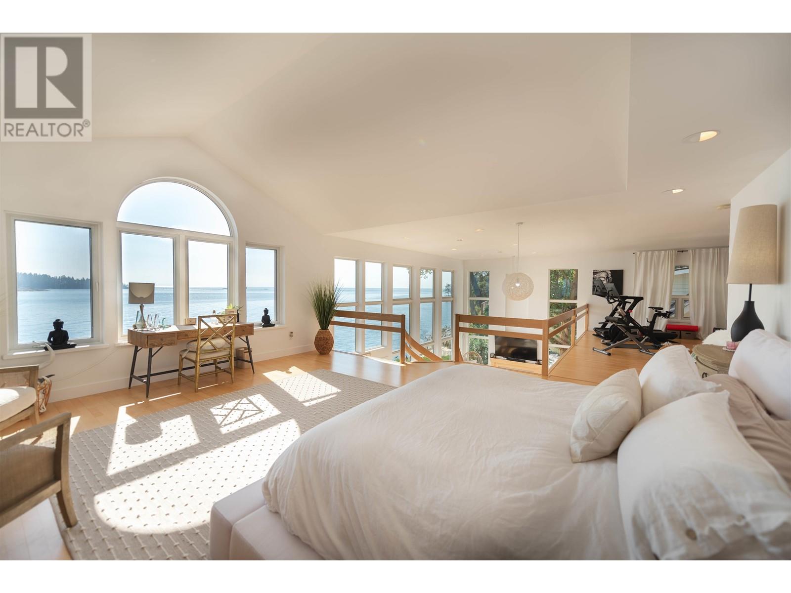 6655 Sunshine Coast Highway, Sechelt, British Columbia  V7Z 0M9 - Photo 16 - R2821711