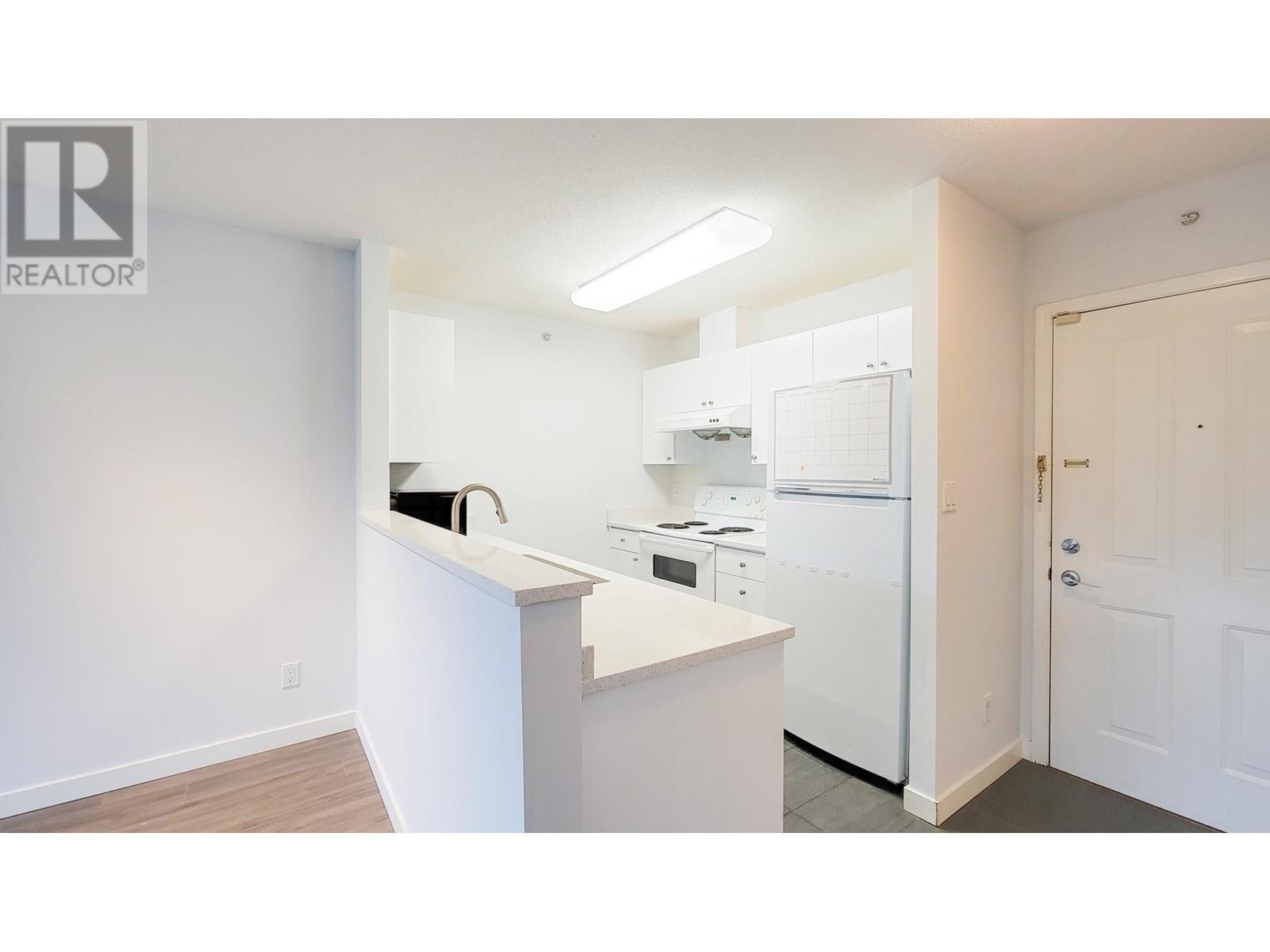 307 3520 Crowley Drive, Vancouver, British Columbia  V5R 6G9 - Photo 7 - R2821979