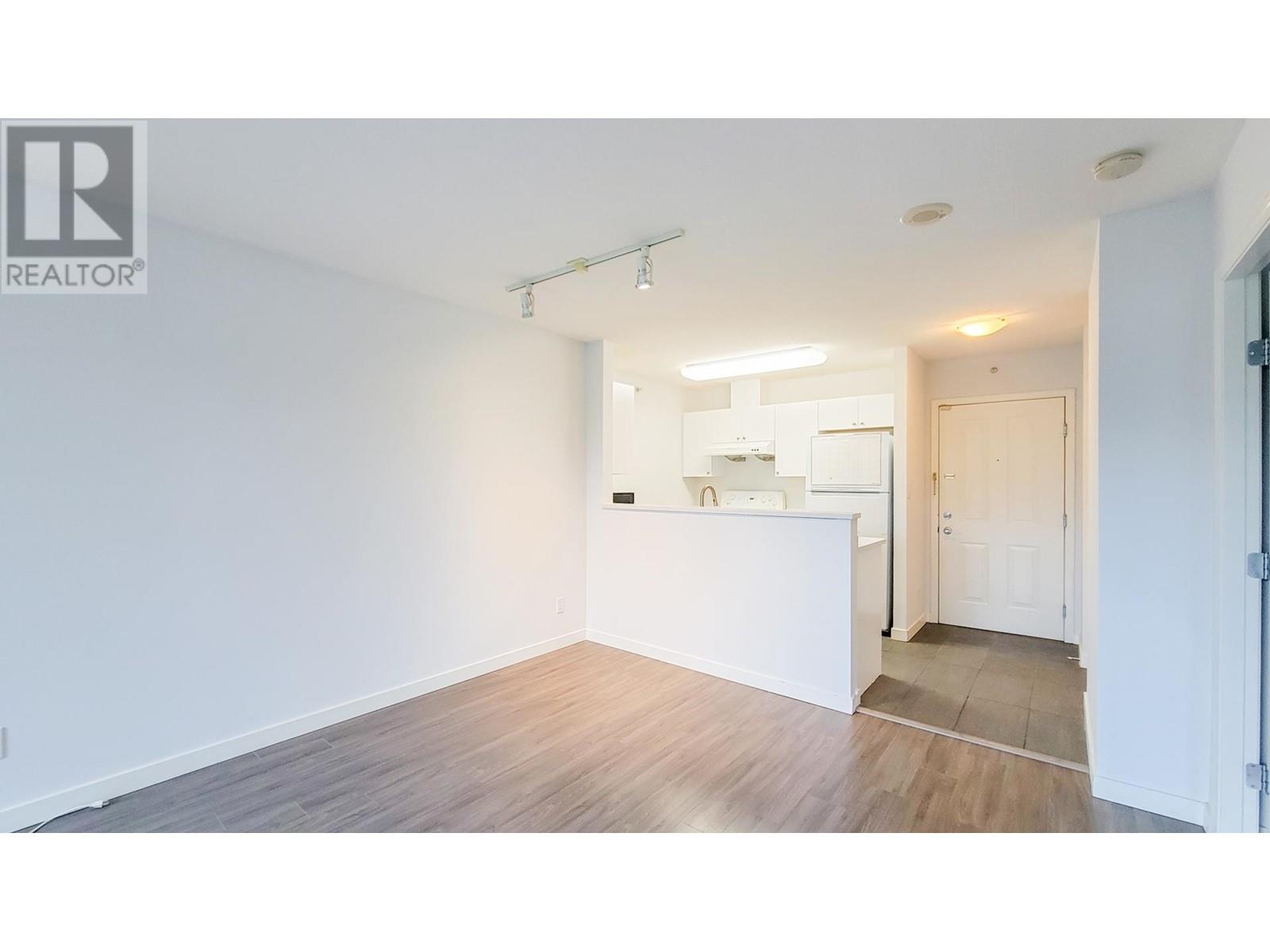 307 3520 Crowley Drive, Vancouver, British Columbia  V5R 6G9 - Photo 13 - R2821979