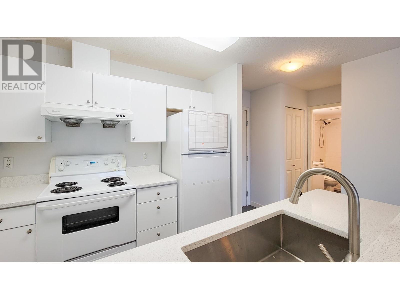307 3520 Crowley Drive, Vancouver, British Columbia  V5R 6G9 - Photo 6 - R2821979