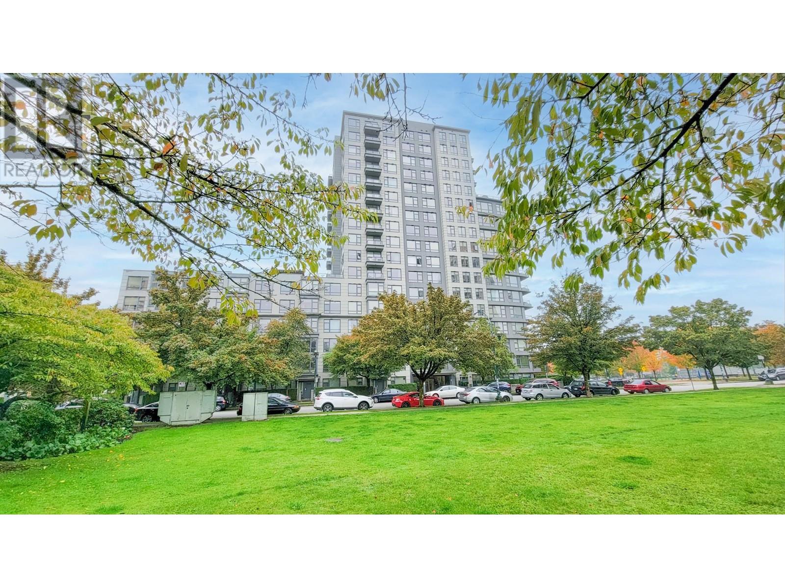 307 3520 CROWLEY DRIVE, vancouver, British Columbia