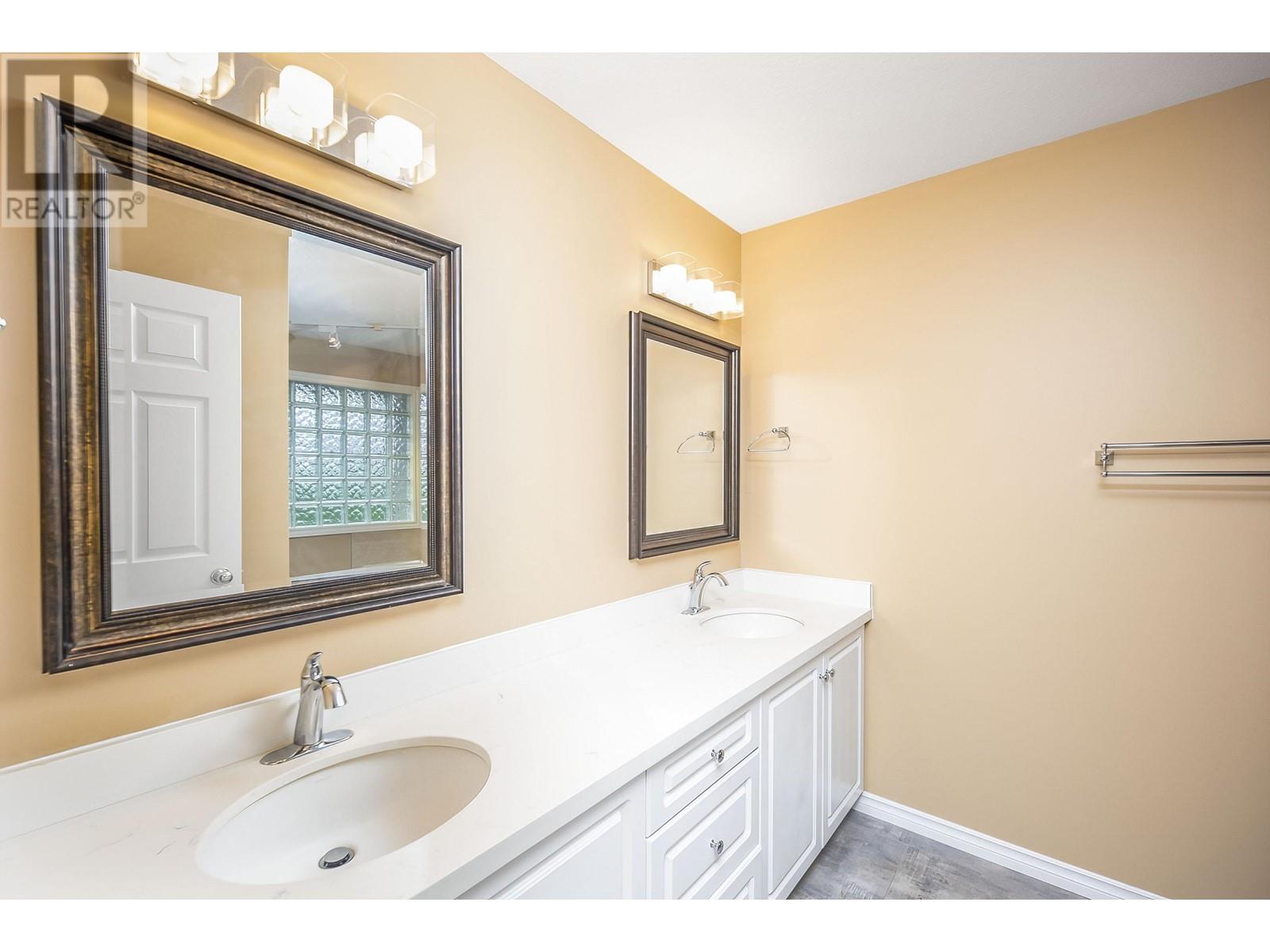 6071 Barnard Drive, Richmond, British Columbia  V7C 5N5 - Photo 16 - R2821940
