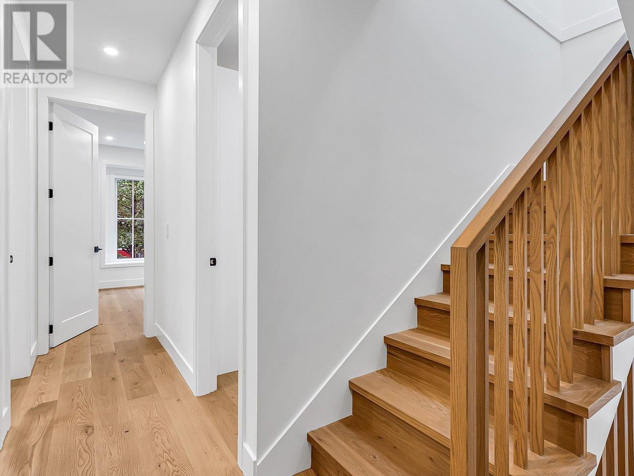 963 E 15 Avenue, Vancouver, British Columbia  V5T 2S2 - Photo 15 - R2822032