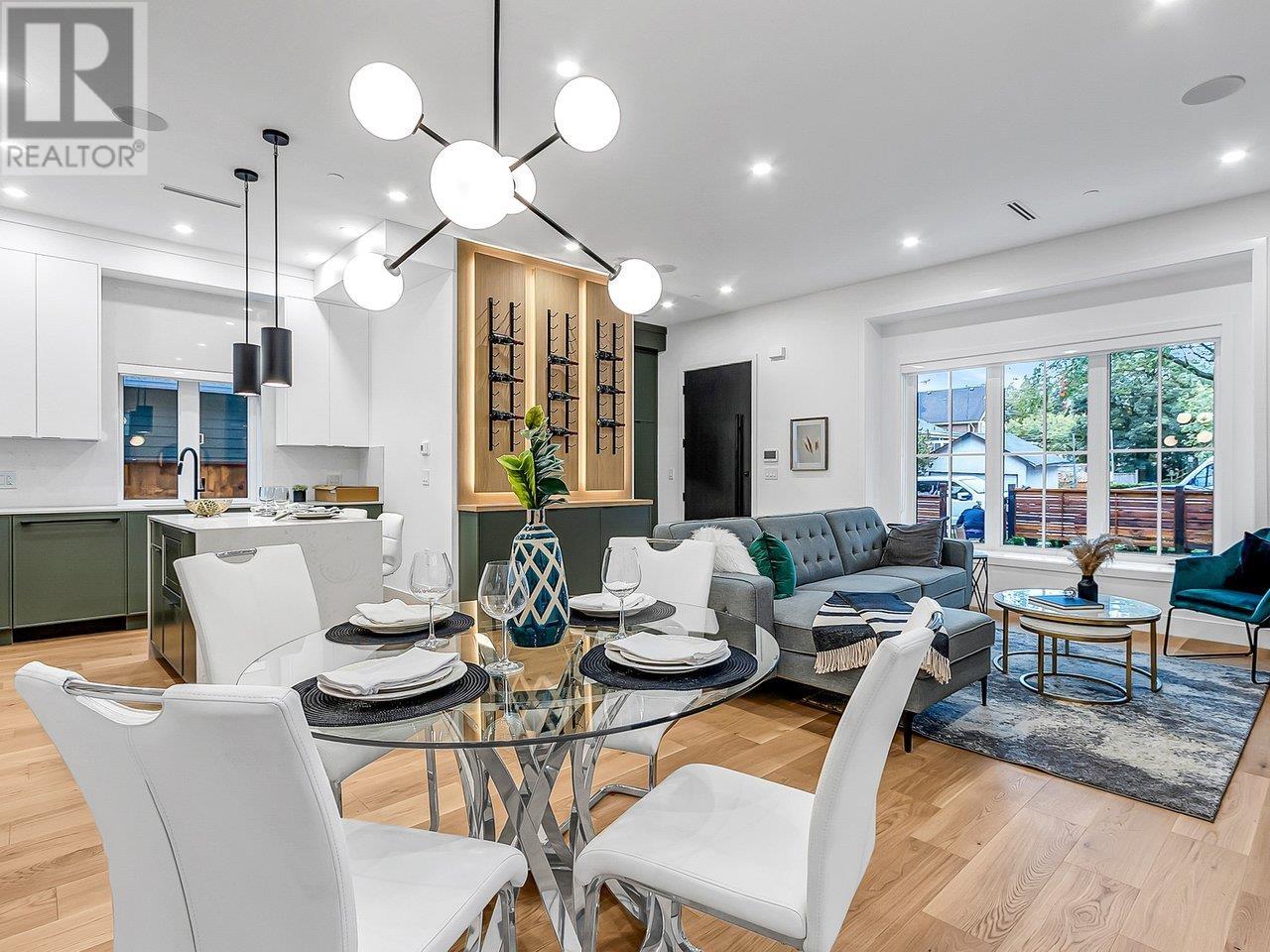 963 E 15 Avenue, Vancouver, British Columbia  V5T 2S2 - Photo 7 - R2822032