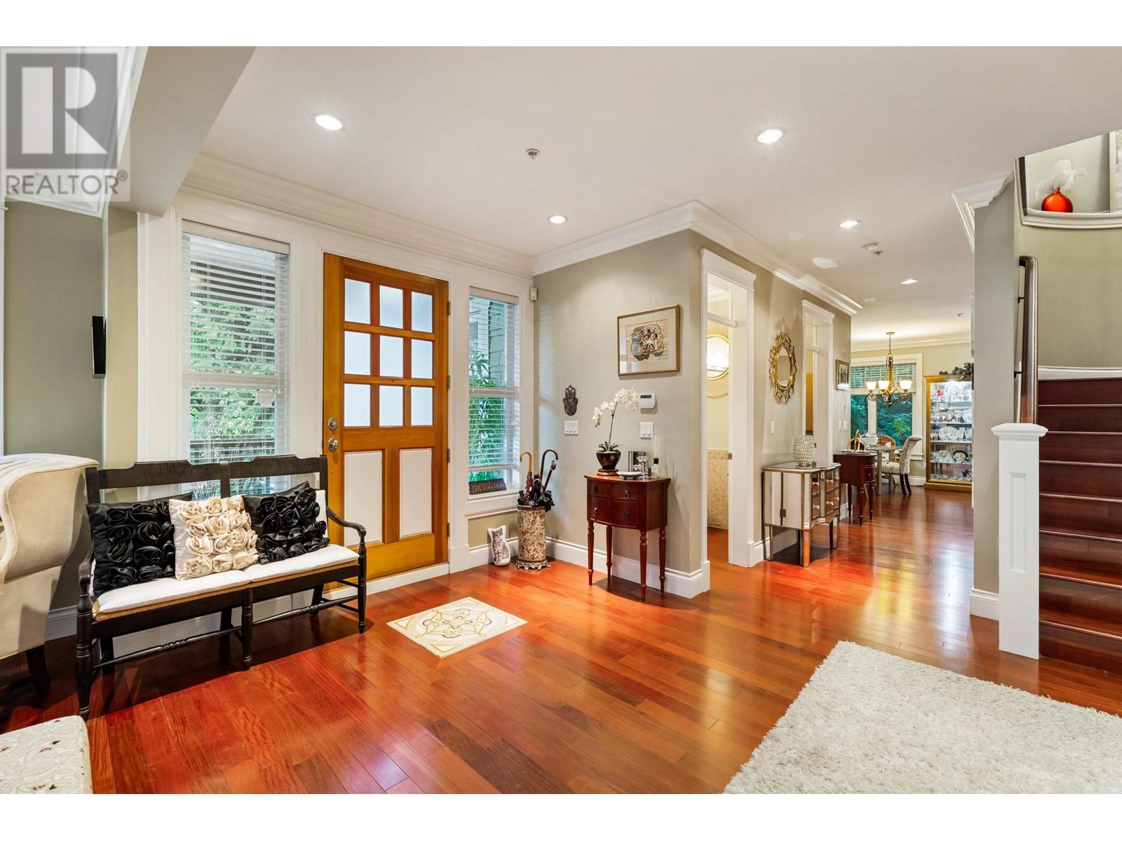 5671 Westport Road, West Vancouver, British Columbia  V7W 1V3 - Photo 4 - R2822034