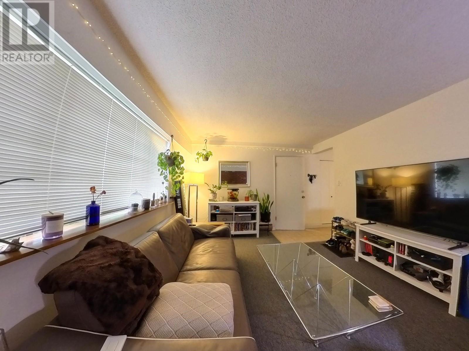 246 W 4th Street, North Vancouver, British Columbia  V7M 1H7 - Photo 14 - R2821690