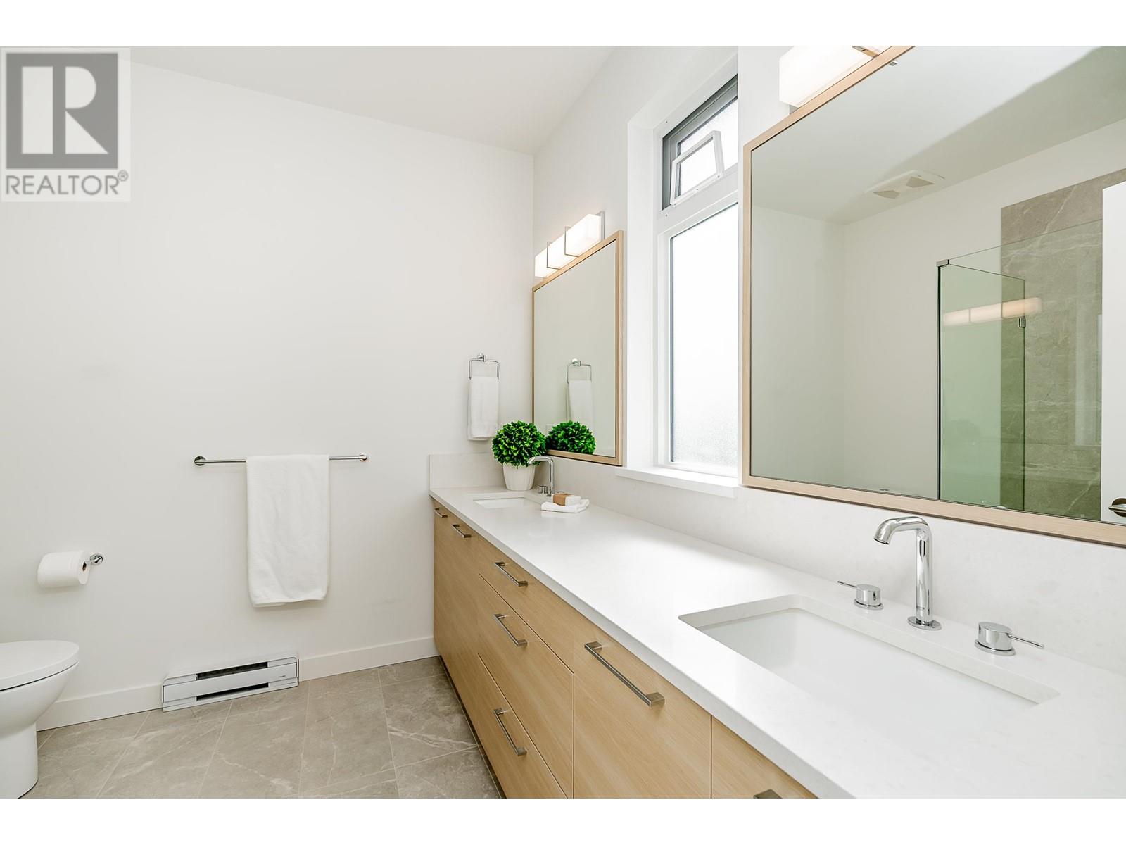 173 1220 Rocklin Street, Coquitlam, British Columbia  V3B 0R6 - Photo 16 - R2814559