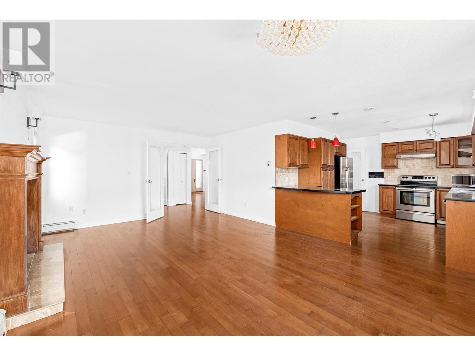 2326 Oliver Crescent, Vancouver, British Columbia  V6L 1S5 - Photo 11 - R2821296