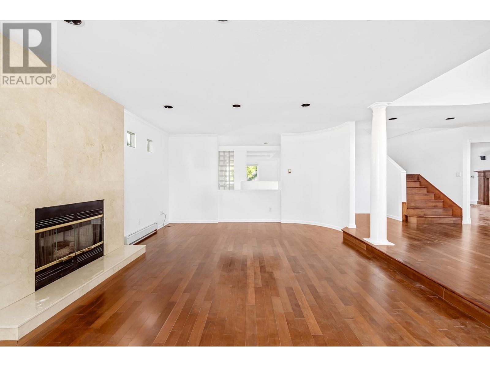 2326 Oliver Crescent, Vancouver, British Columbia  V6L 1S5 - Photo 6 - R2821296