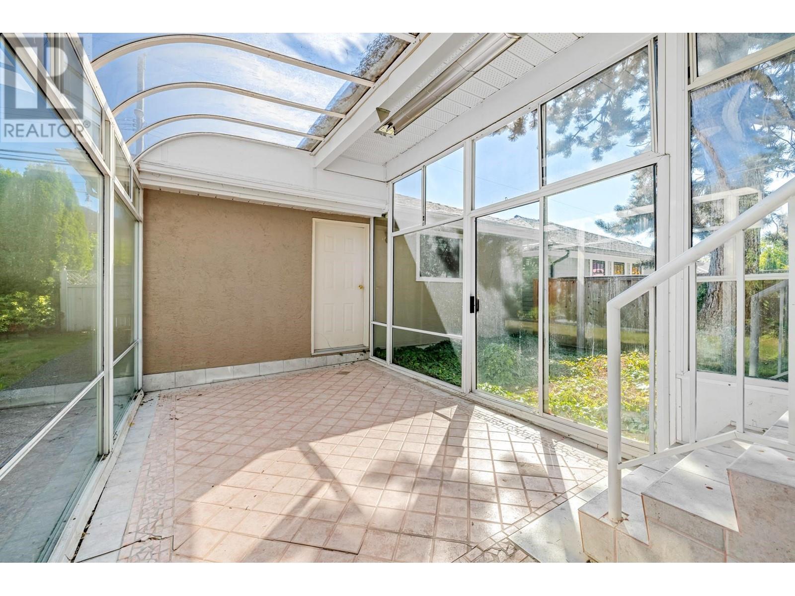 2326 Oliver Crescent, Vancouver, British Columbia  V6L 1S5 - Photo 24 - R2821296