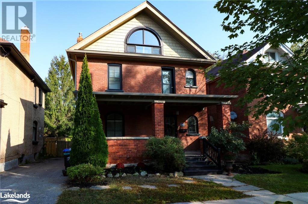 143 fourth street w, collingwood