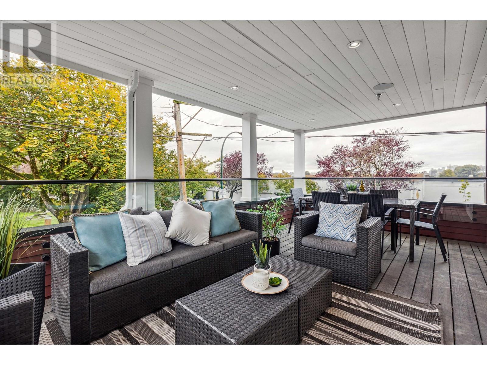 1238 Mclean Drive, Vancouver, British Columbia  V5L 2P9 - Photo 11 - R2822051