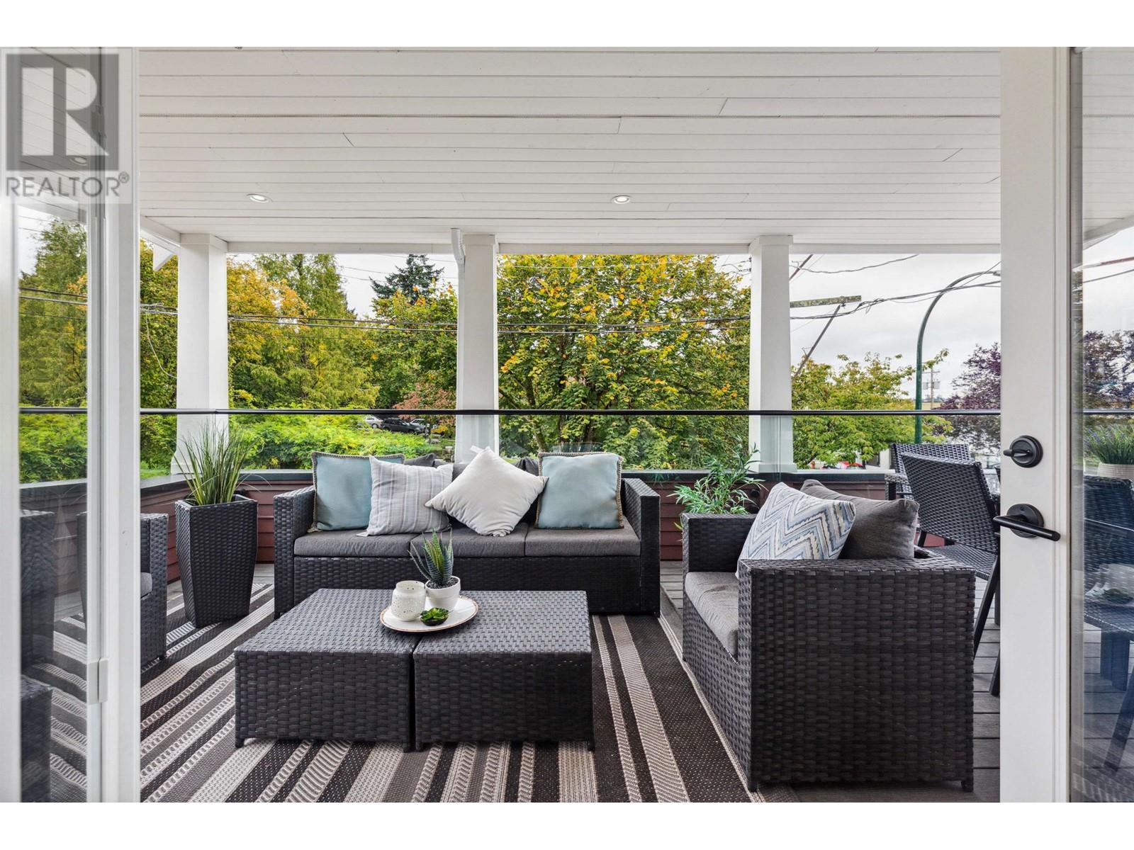 1238 Mclean Drive, Vancouver, British Columbia  V5L 2P9 - Photo 12 - R2822051