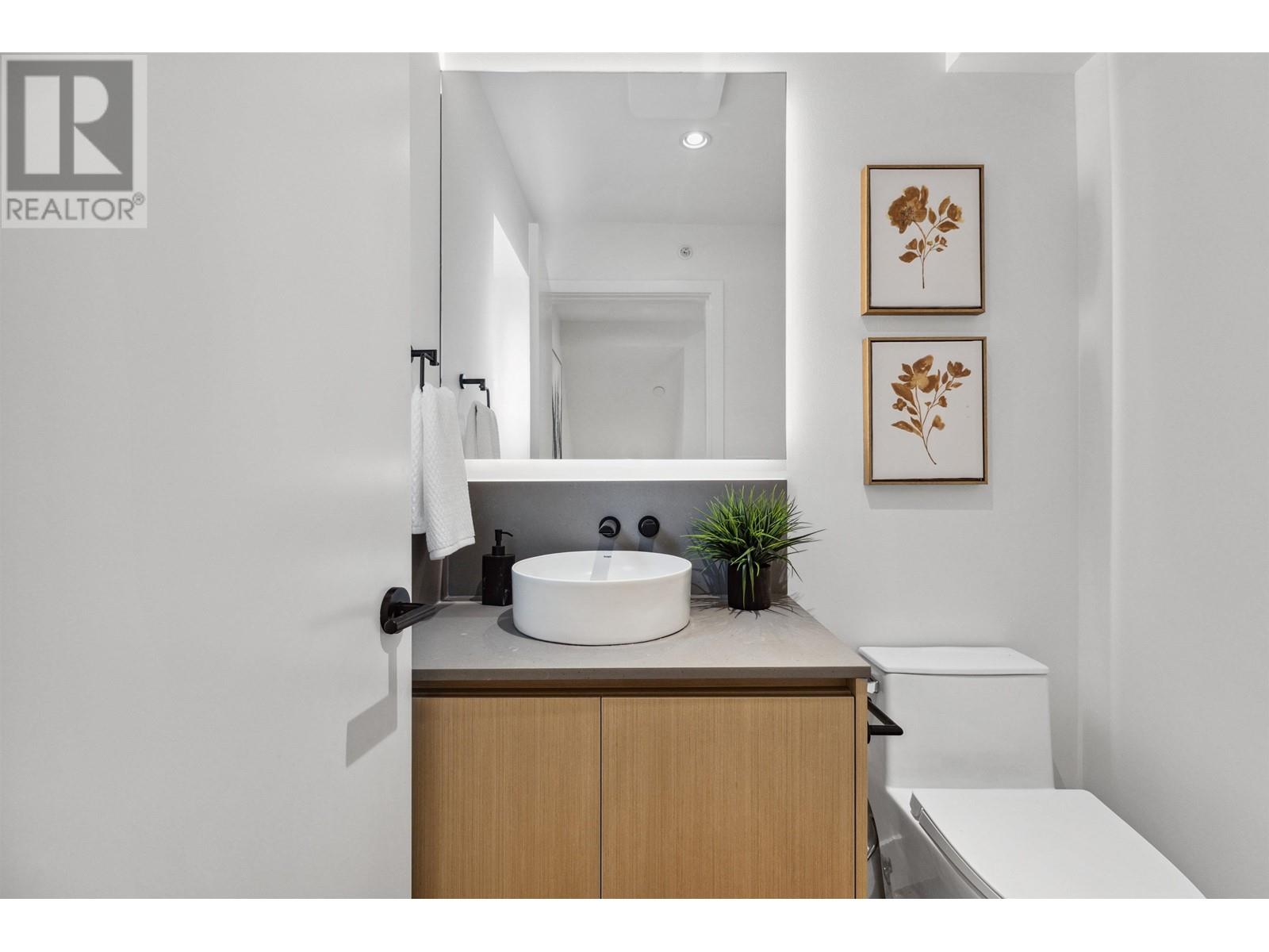 1238 Mclean Drive, Vancouver, British Columbia  V5L 2P9 - Photo 21 - R2822051