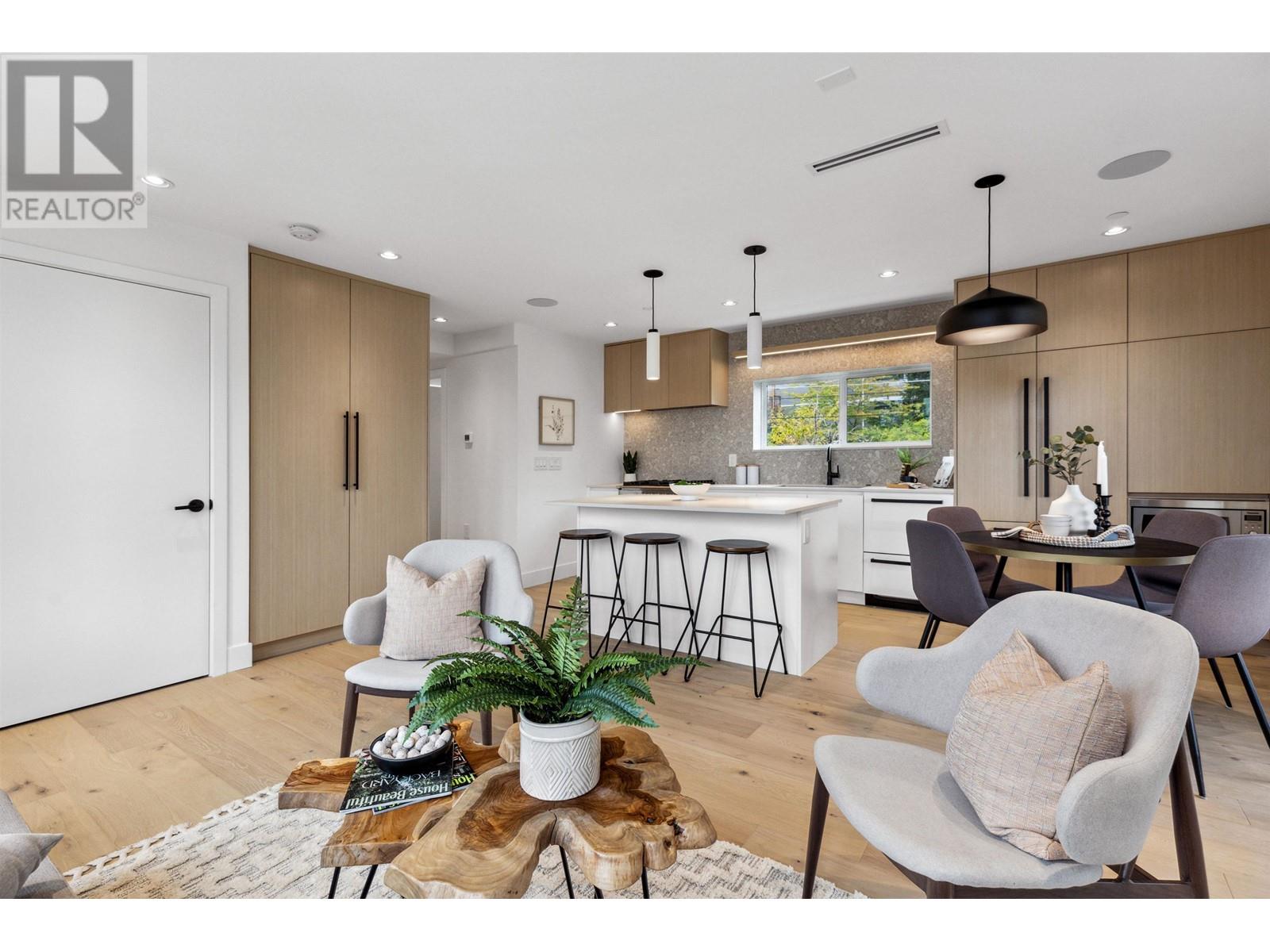 1238 Mclean Drive, Vancouver, British Columbia  V5L 2P9 - Photo 6 - R2822051