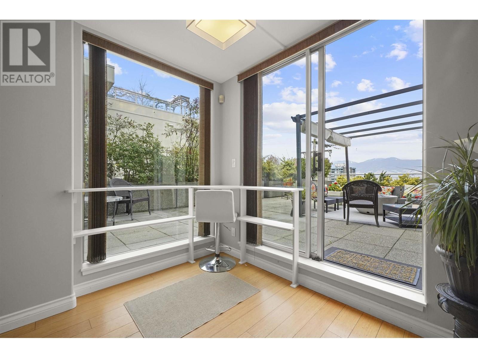 1978 Vine Street, Vancouver, British Columbia  V6K 4S1 - Photo 5 - R2822042
