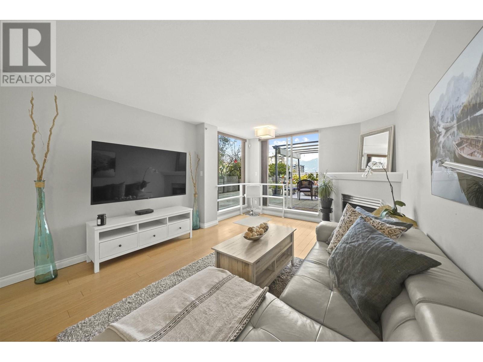 1978 Vine Street, Vancouver, British Columbia  V6K 4S1 - Photo 7 - R2822042
