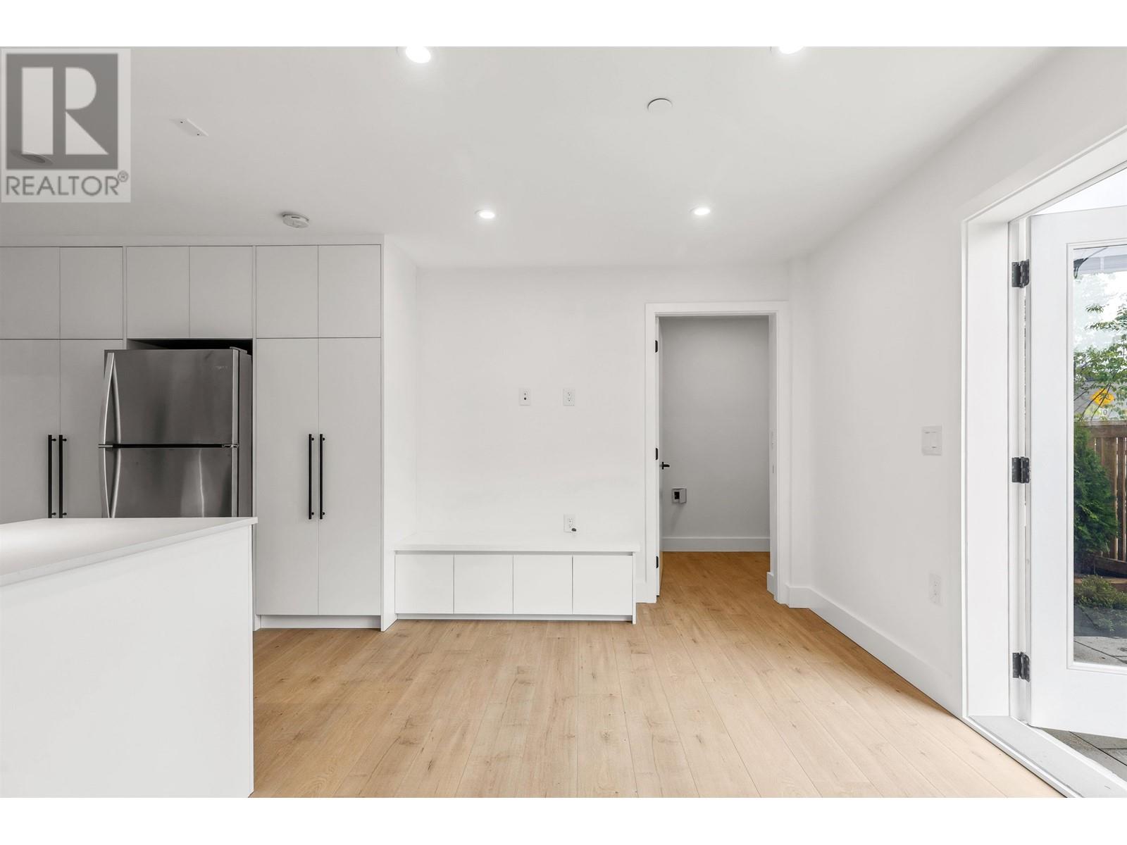 1228 Mclean Drive, Vancouver, British Columbia  V5L 2P9 - Photo 30 - R2822052