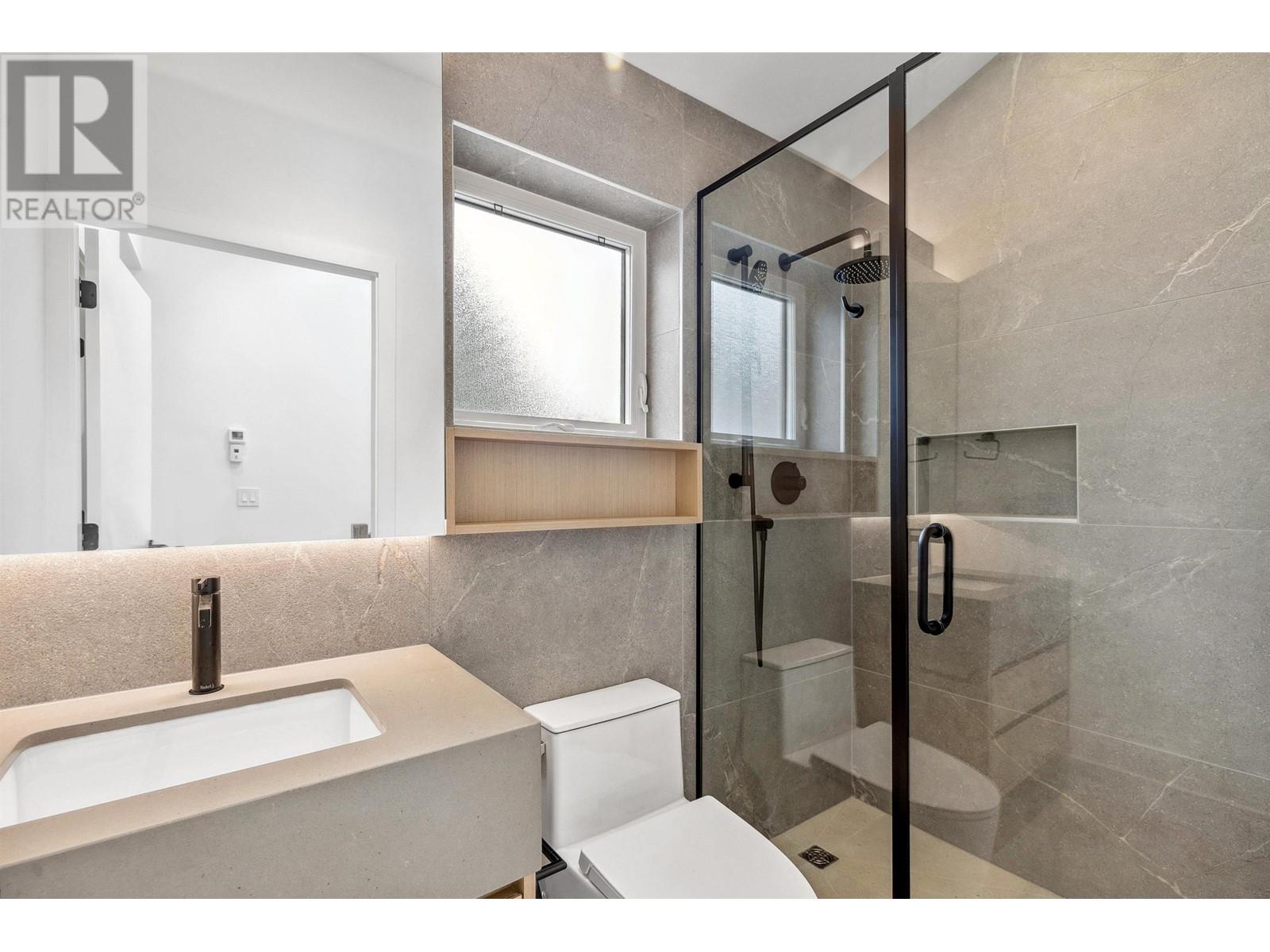 1228 Mclean Drive, Vancouver, British Columbia  V5L 2P9 - Photo 16 - R2822052