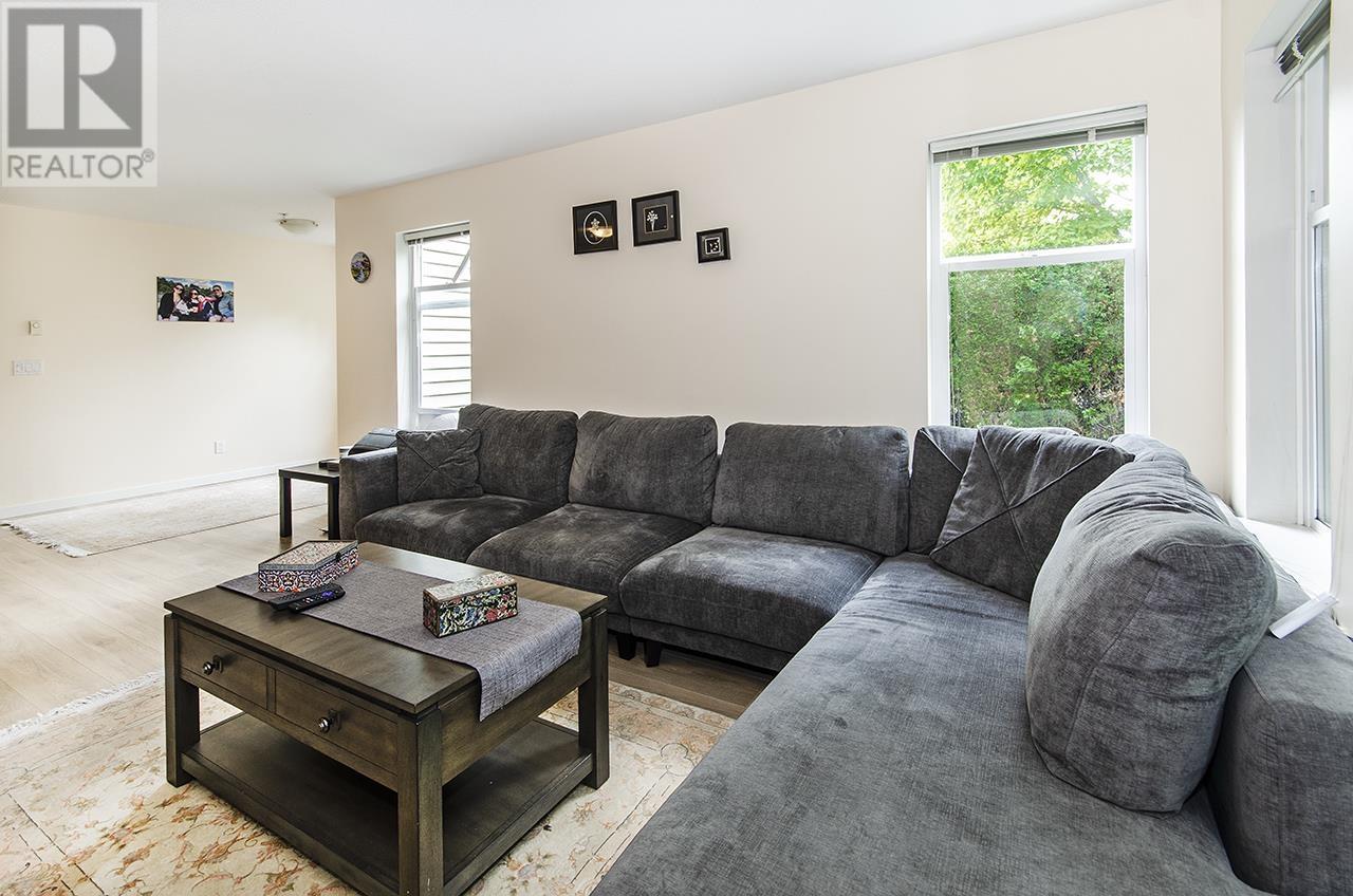 104 4728 Brentwood Drive, Burnaby, British Columbia  V5C 0G2 - Photo 7 - R2821847