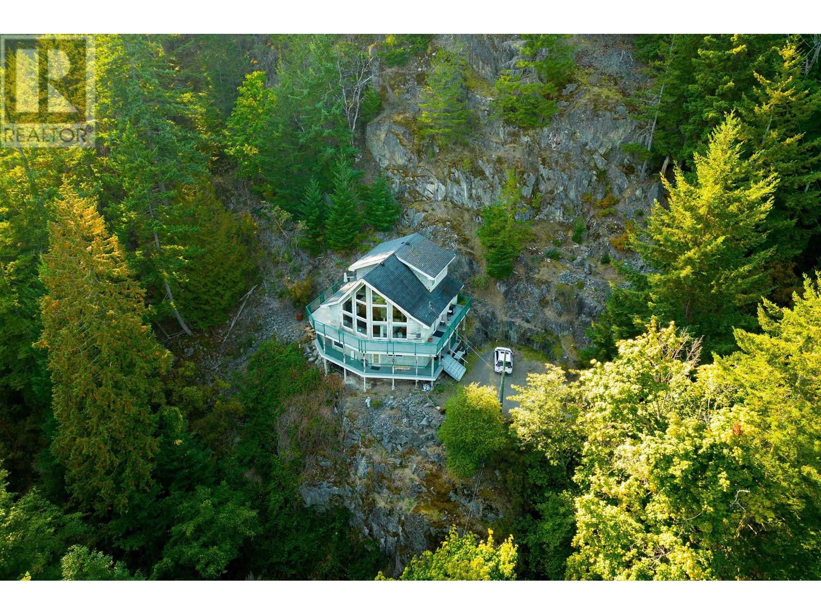 1390 EAGLECLIFF ROAD, bowen island, British Columbia