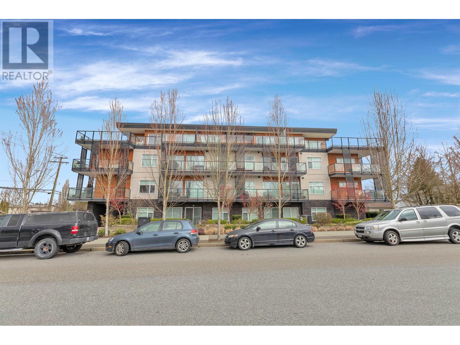 102 12070 227 Street, Maple Ridge, British Columbia  V2X 9H2 - Photo 2 - R2821967