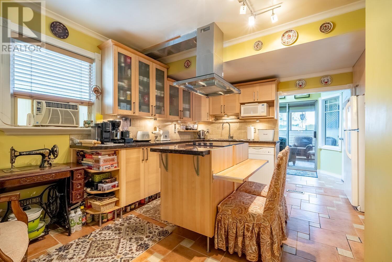 430 Richmond Street, New Westminster, British Columbia  V3L 4C5 - Photo 4 - R2821703