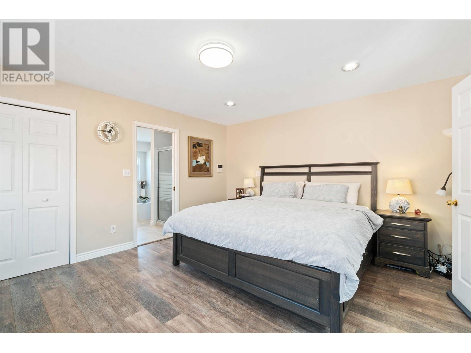 3235 Regina Avenue, Richmond, British Columbia  V6X 2K6 - Photo 23 - R2822072