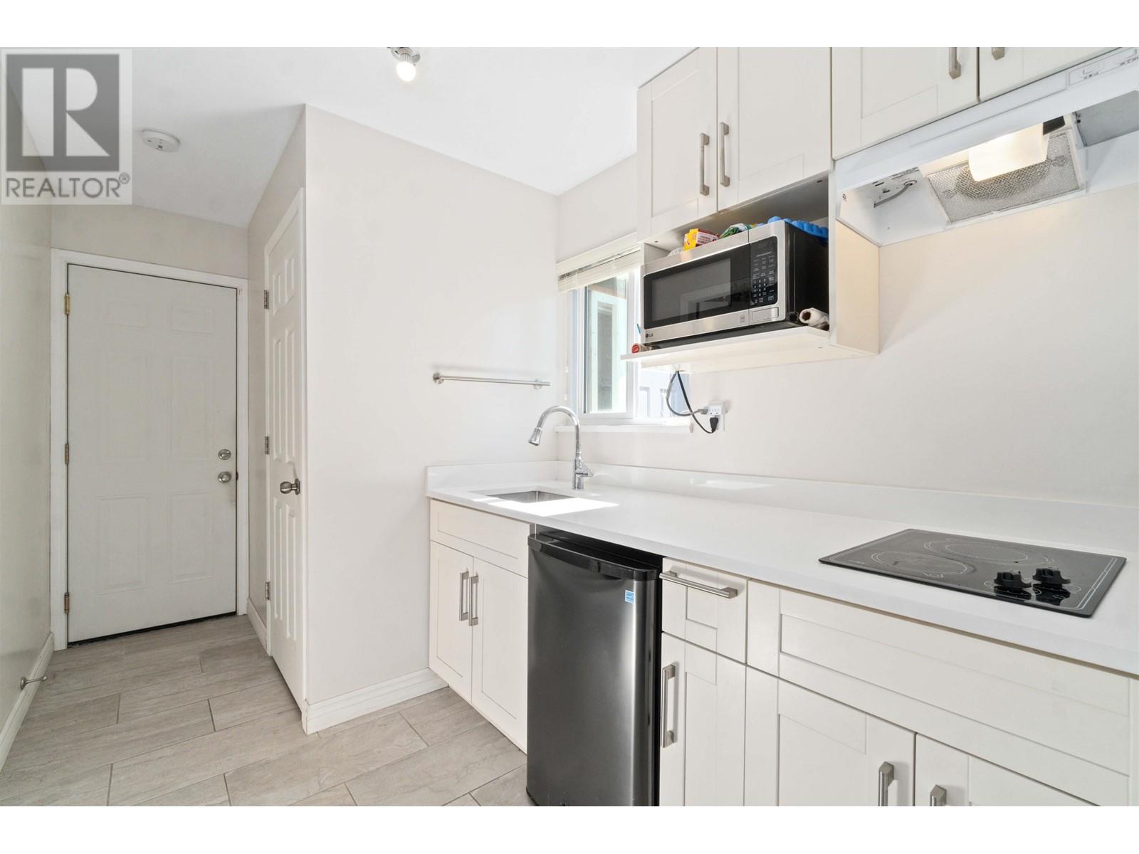 3235 Regina Avenue, Richmond, British Columbia  V6X 2K6 - Photo 27 - R2822072