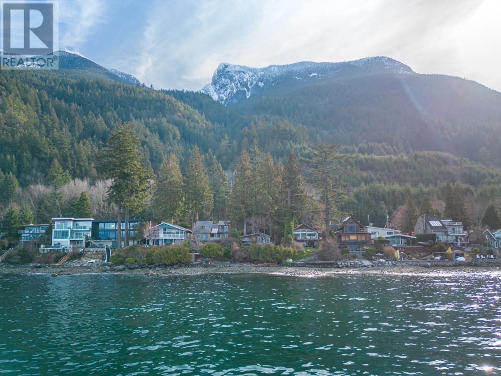 47 Brunswick Beach Road, Lions Bay, British Columbia  V0N 2E0 - Photo 23 - R2822076