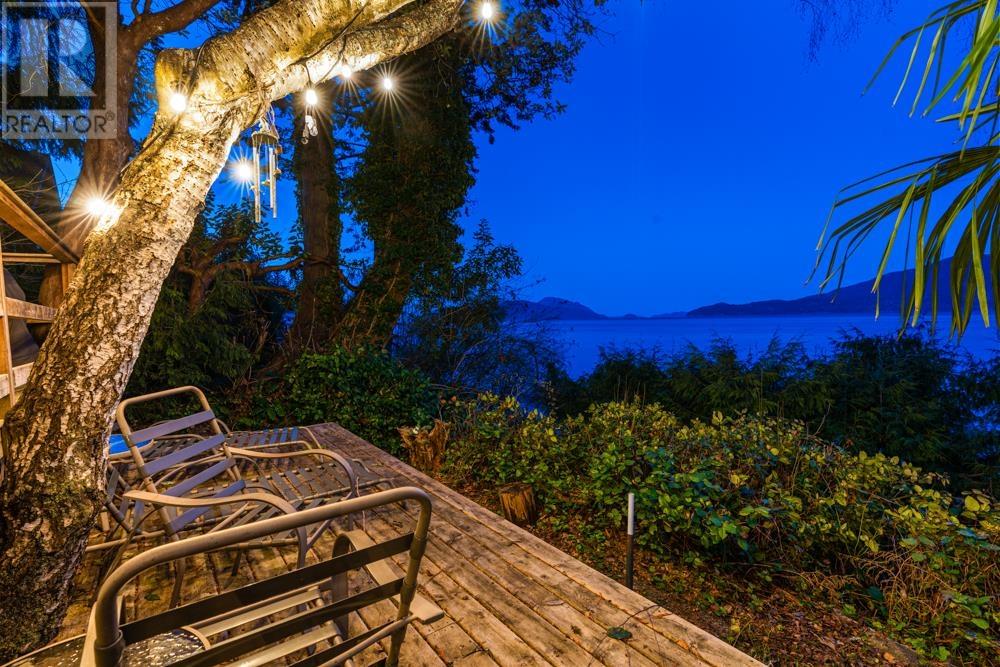 47 Brunswick Beach Road, Lions Bay, British Columbia  V0N 2E0 - Photo 33 - R2822076