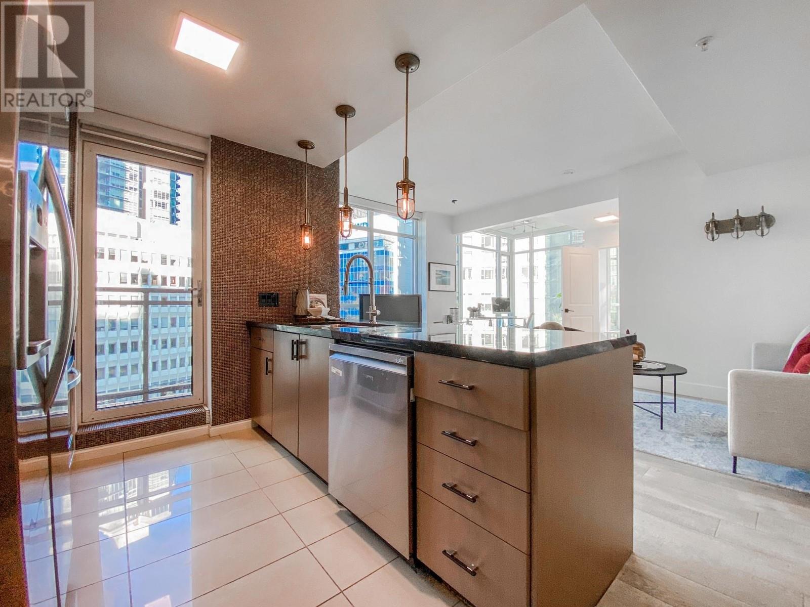 606 1211 Melville Street, Vancouver, British Columbia  V6E 0A7 - Photo 5 - R2820353