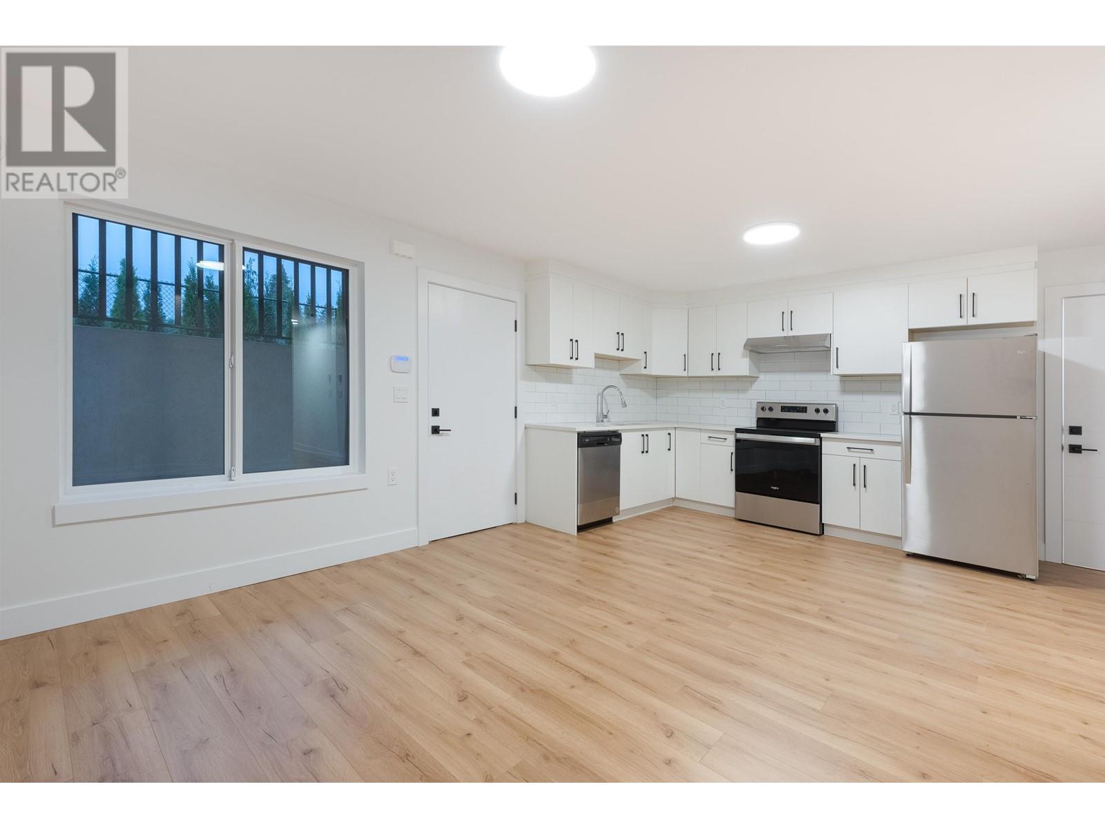 665 Chapman Avenue, Coquitlam, British Columbia  V3J 4A2 - Photo 31 - R2821943