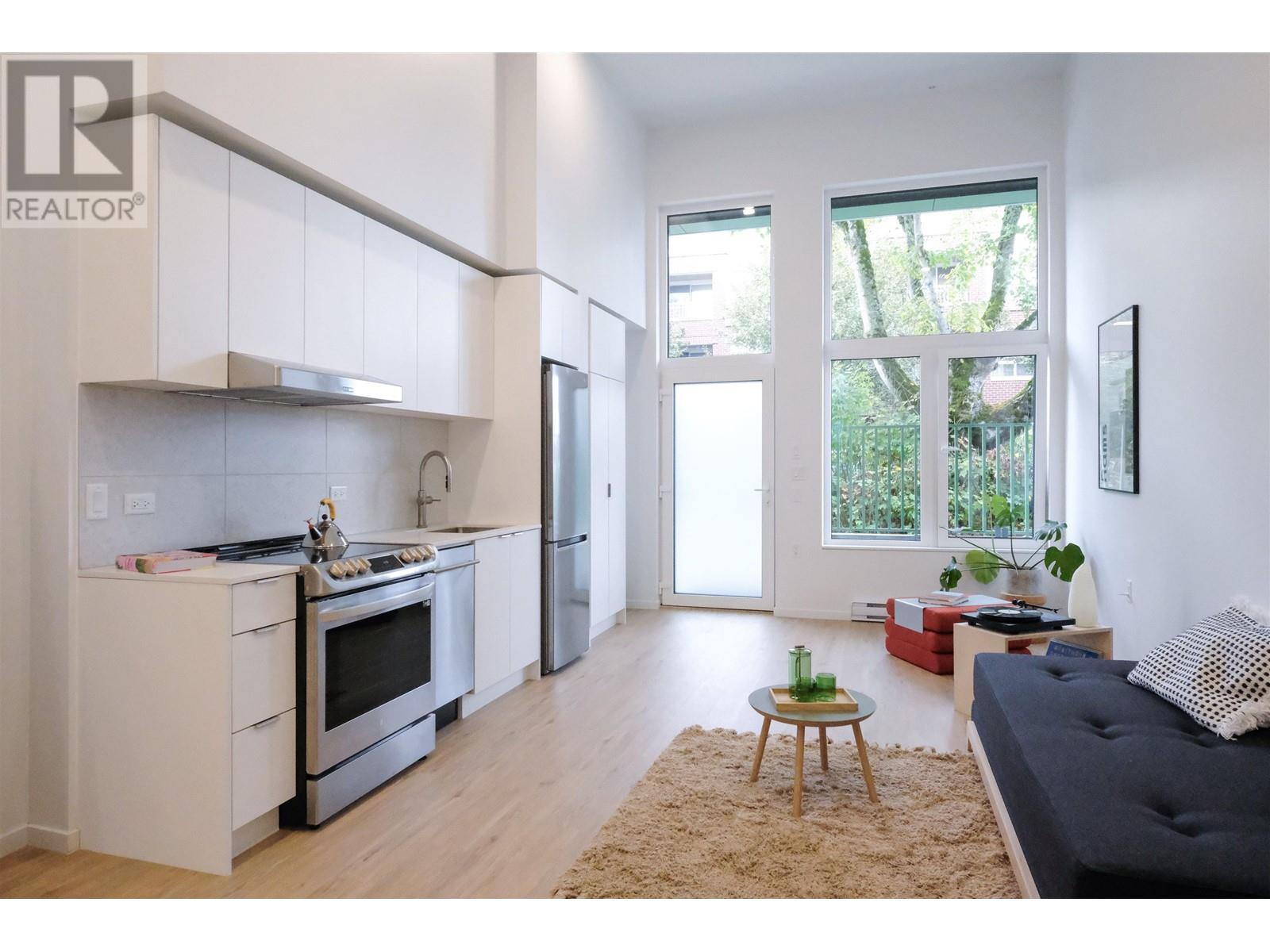 11 198 ONTARIO PLACE, vancouver, British Columbia
