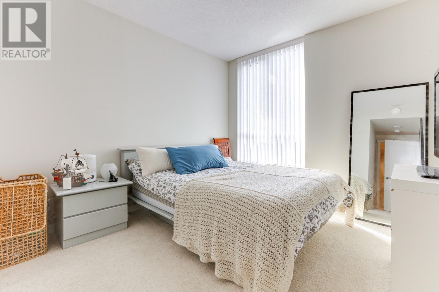 2205 3096 Windsor Gate, Coquitlam, British Columbia  V3B 0P4 - Photo 7 - R2822118