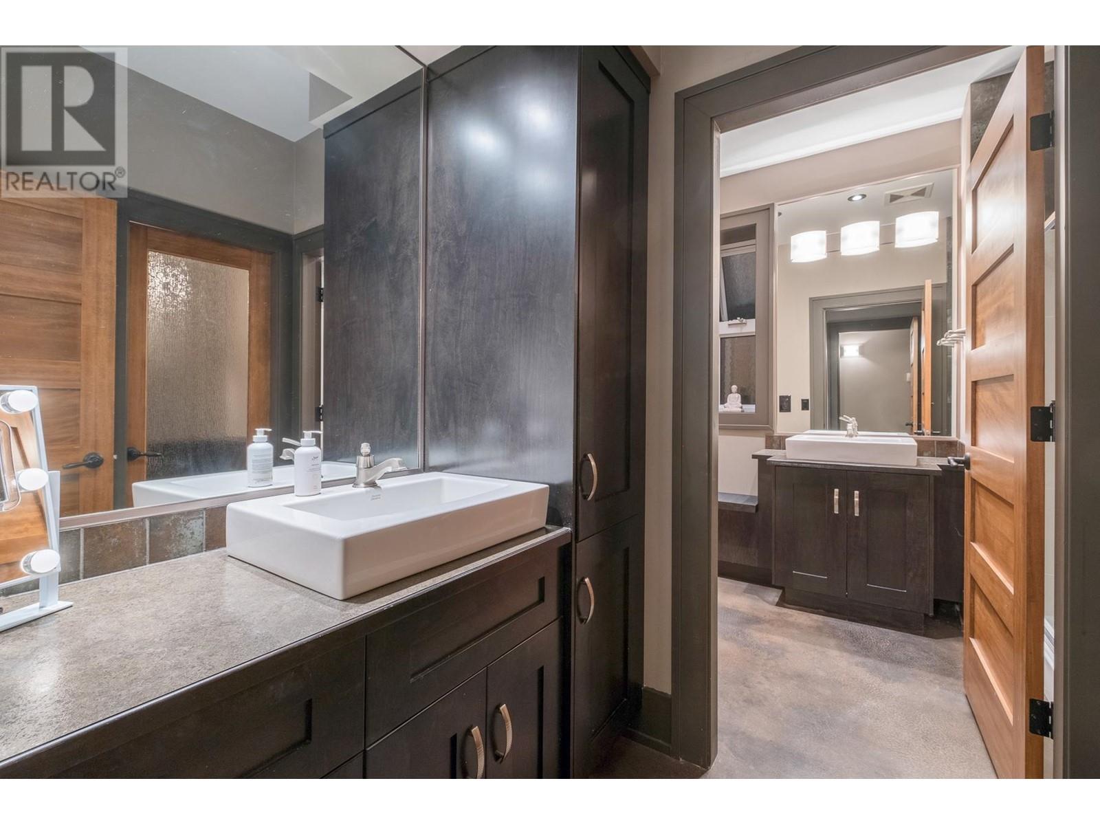 26540 124 Avenue, Maple Ridge, British Columbia  V2W 0E2 - Photo 31 - R2822124