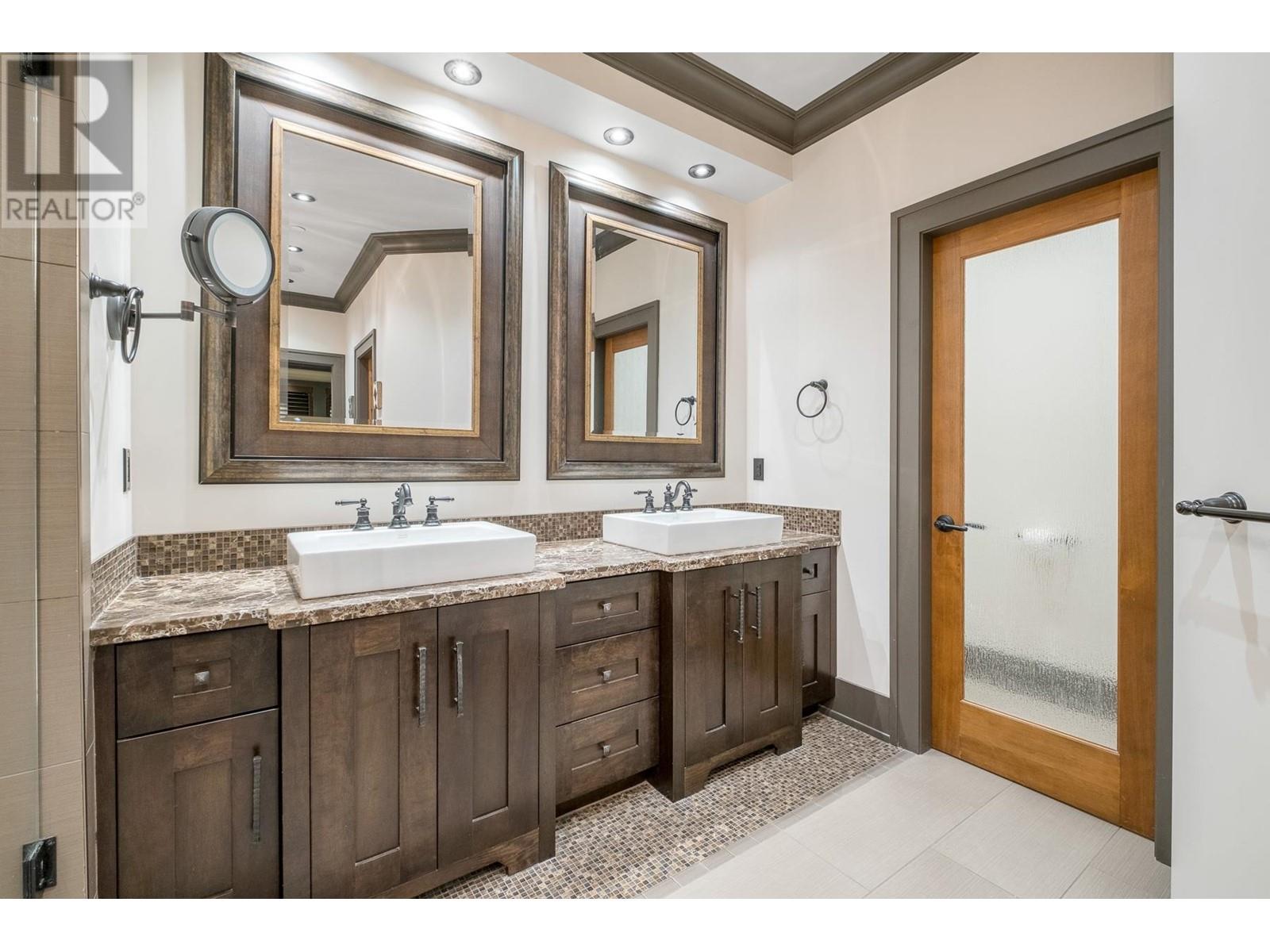 26540 124 Avenue, Maple Ridge, British Columbia  V2W 0E2 - Photo 17 - R2822124