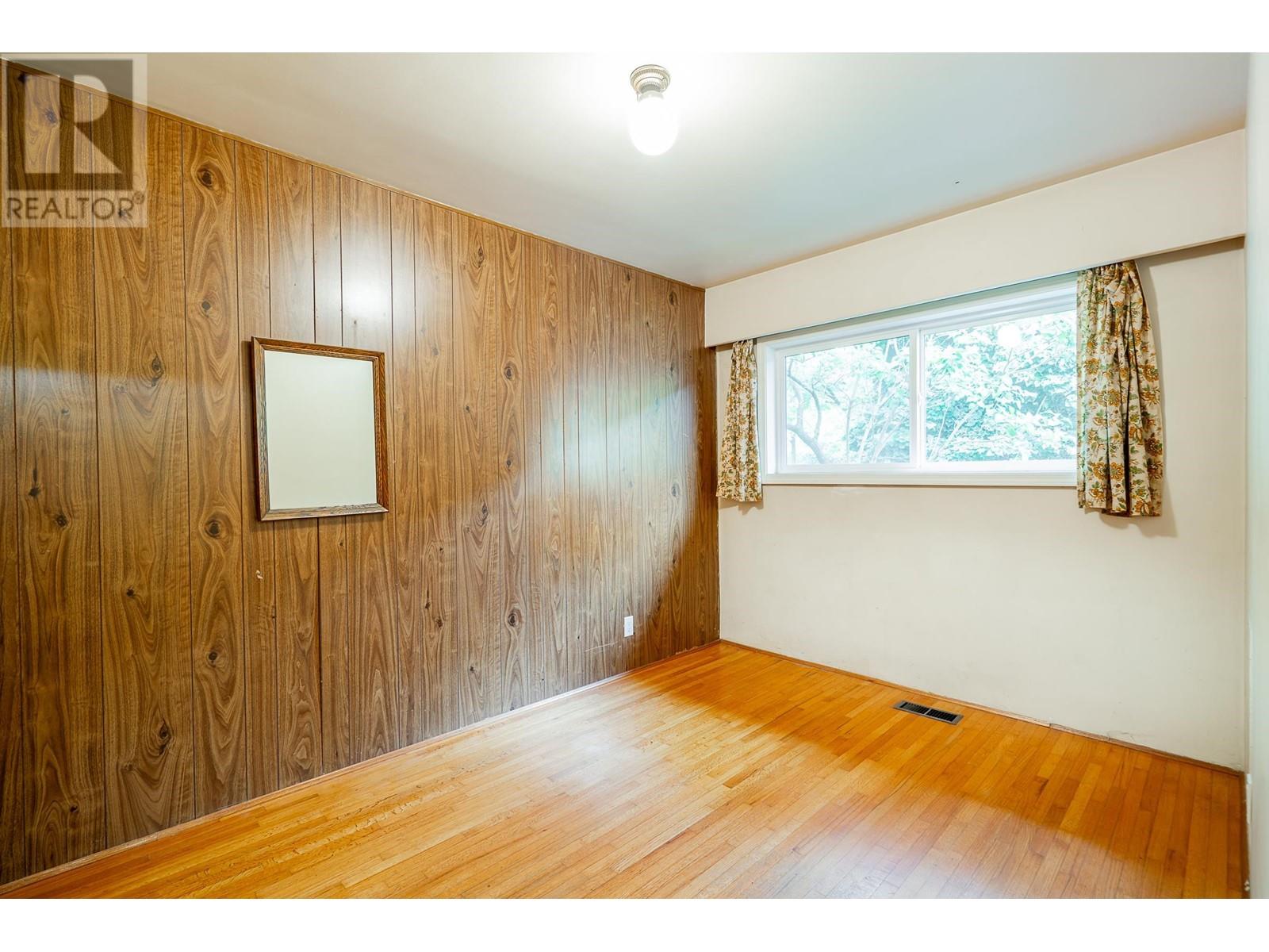 4675 St. George Street, Vancouver, British Columbia  V5V 4A8 - Photo 15 - R2821198