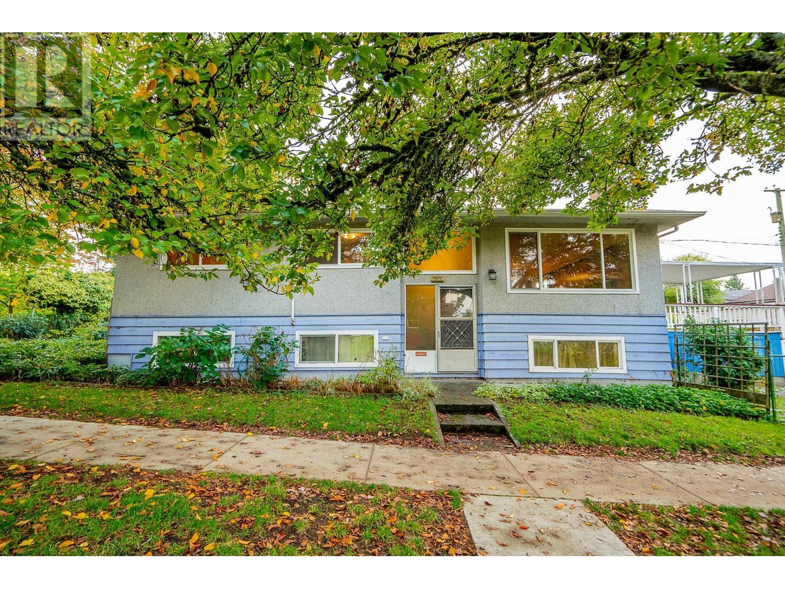 4675 ST. GEORGE STREET, vancouver, British Columbia