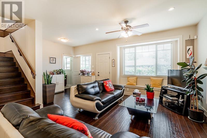 6958 Dunblane Avenue, Burnaby, British Columbia  V5J 4G2 - Photo 14 - R2822126