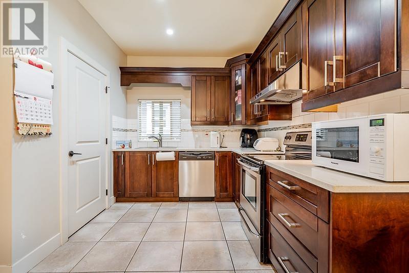 6958 Dunblane Avenue, Burnaby, British Columbia  V5J 4G2 - Photo 7 - R2822126