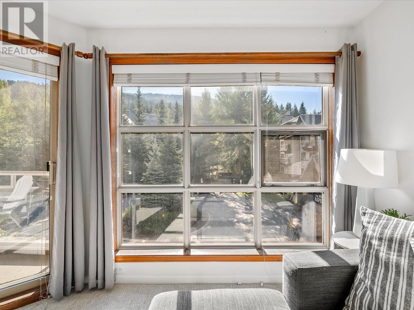 336 4800 Spearhead Drive, Whistler, British Columbia  V8E 1G1 - Photo 4 - R2822159