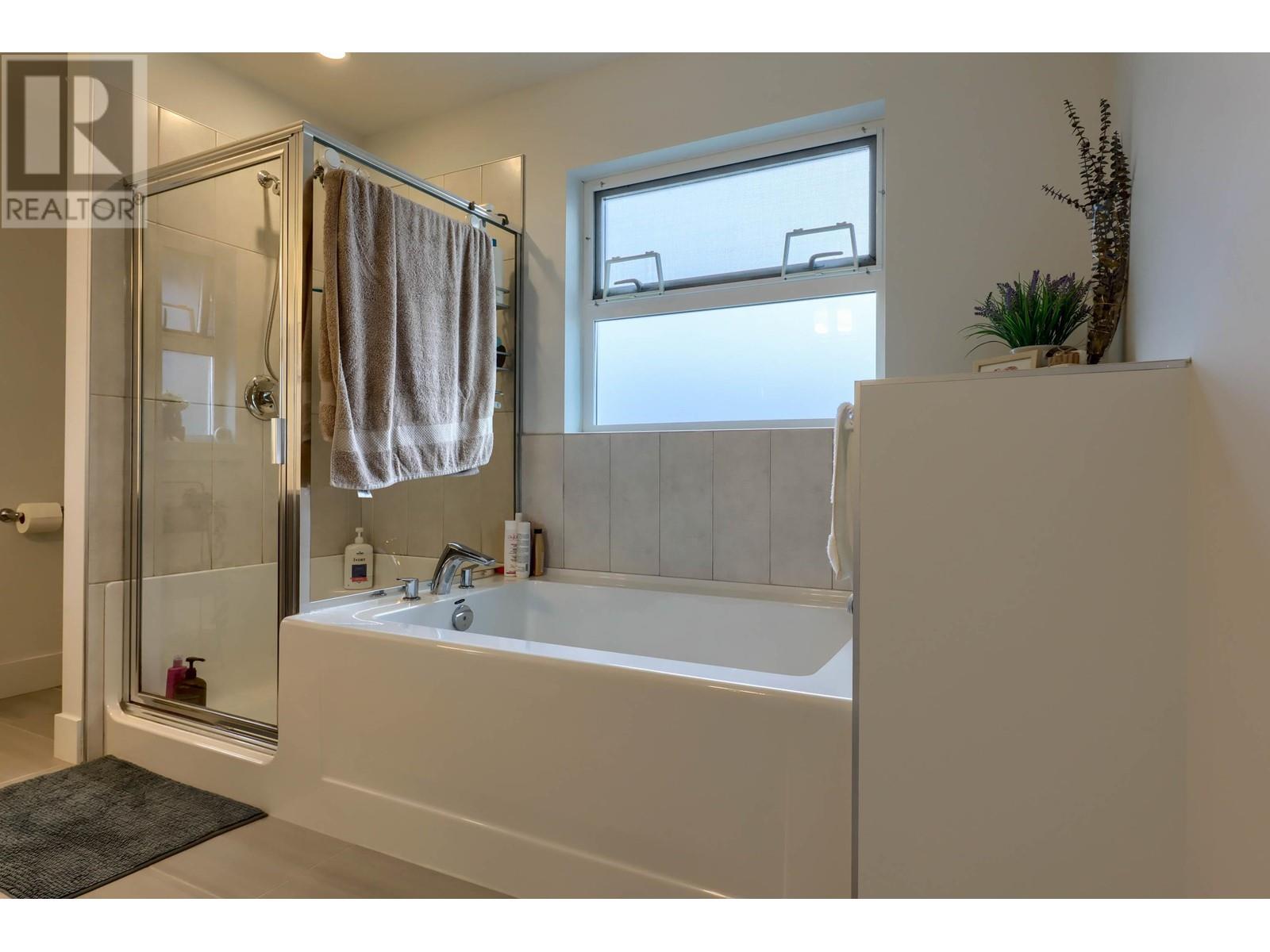 11120 239a Street, Maple Ridge, British Columbia  V2W 0H7 - Photo 24 - R2822175