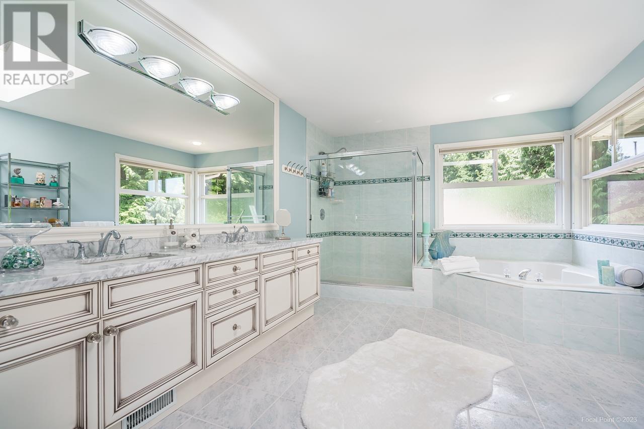 51 Wilkes Creek Drive, Port Moody, British Columbia  V3H 4Z9 - Photo 24 - R2822193