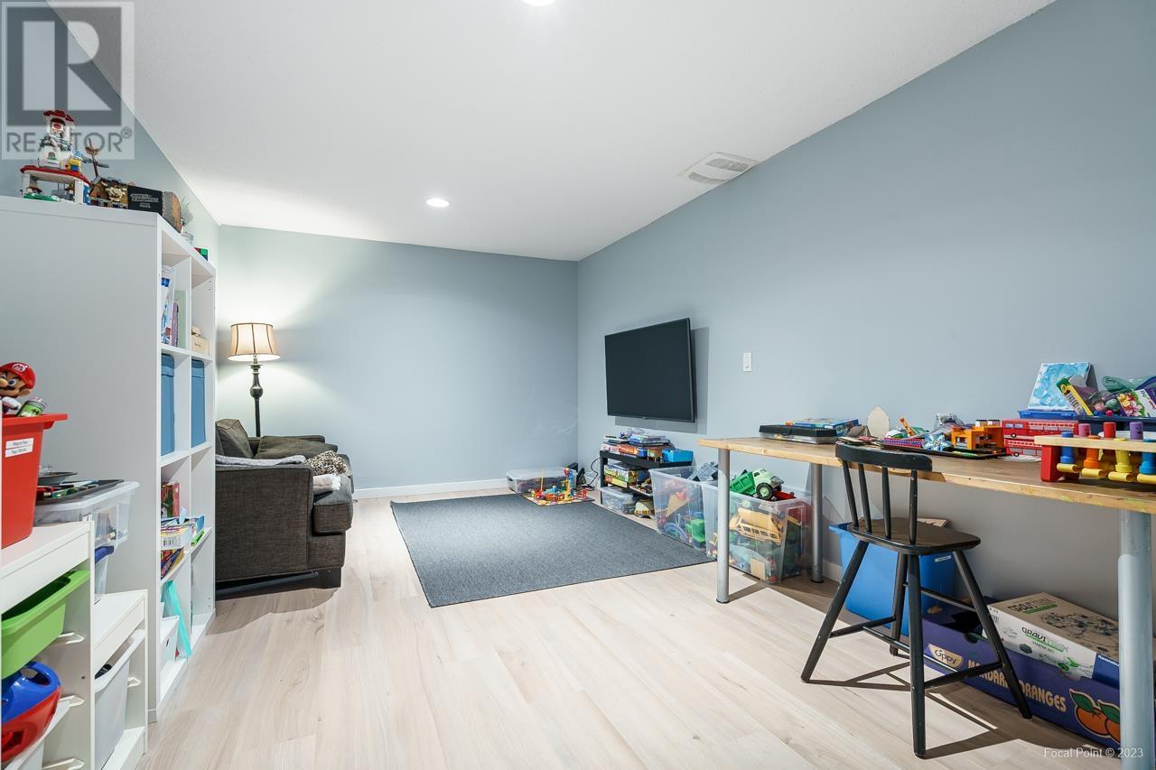 51 Wilkes Creek Drive, Port Moody, British Columbia  V3H 4Z9 - Photo 33 - R2822193
