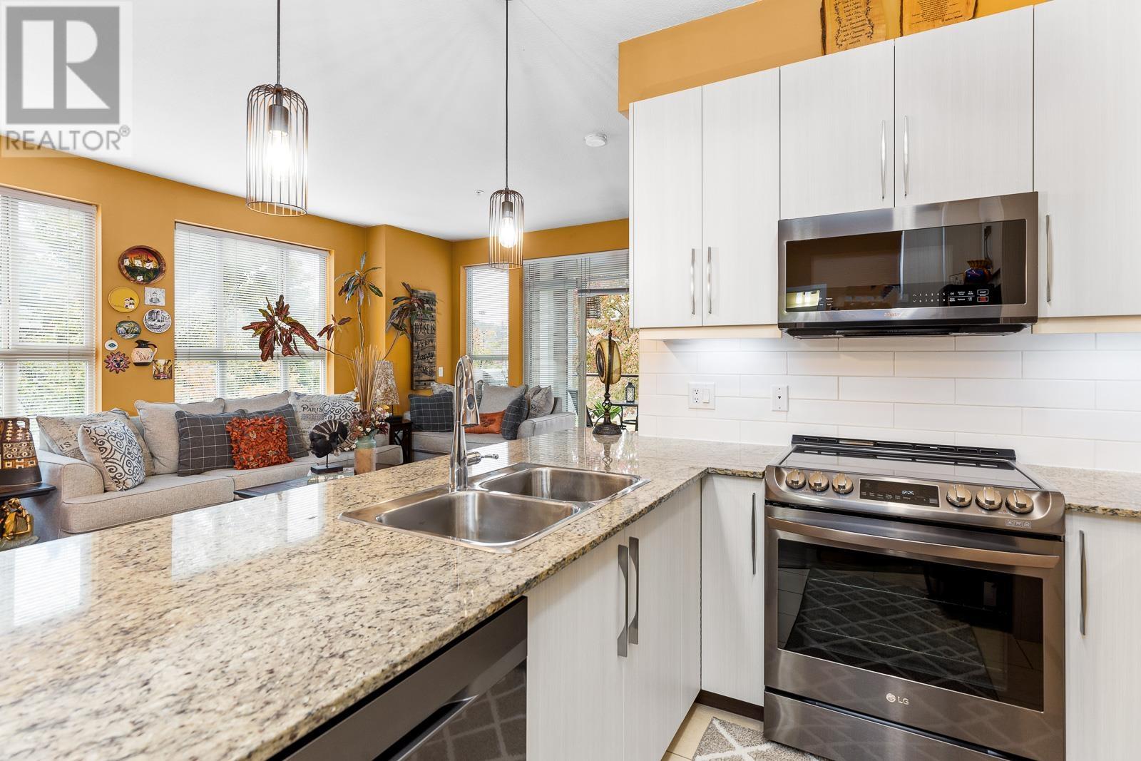 203 2484 Wilson Avenue, Port Coquitlam, British Columbia  V3C 0A5 - Photo 11 - R2822092