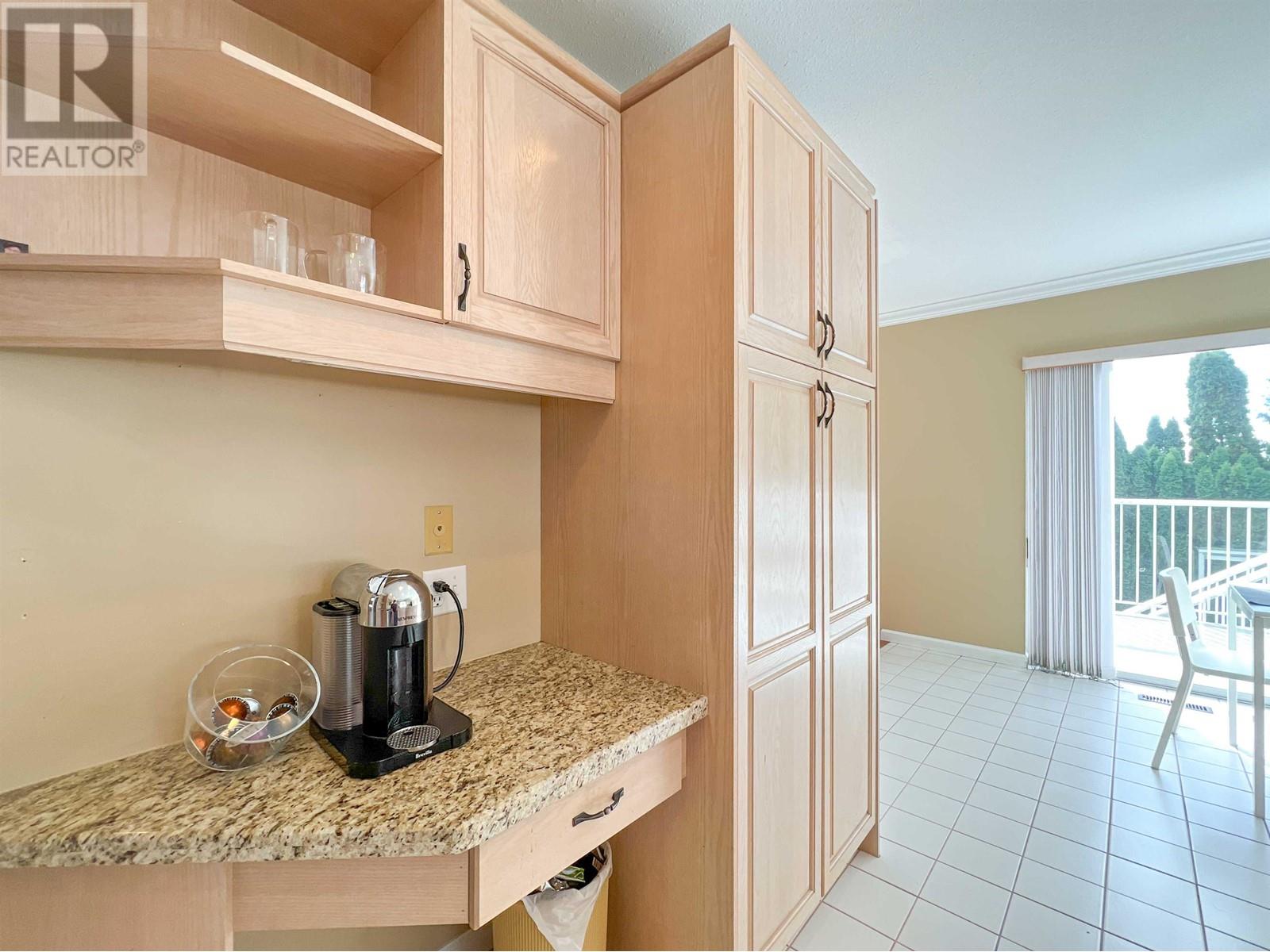 2612 Uplands Court, Coquitlam, British Columbia  V3E 2N9 - Photo 7 - R2821131