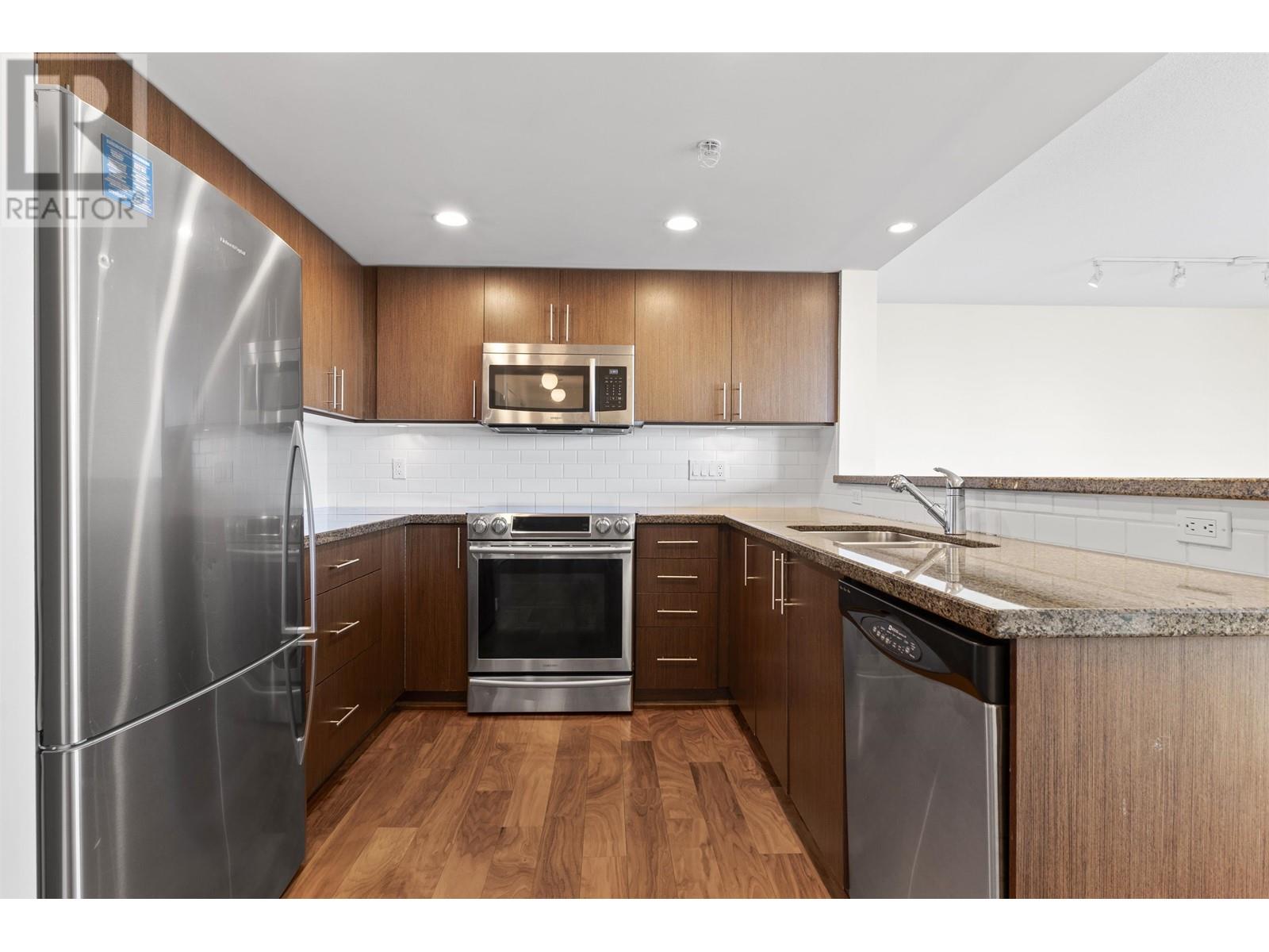 310 125 Milross Avenue, Vancouver, British Columbia  V6A 0A1 - Photo 12 - R2821273