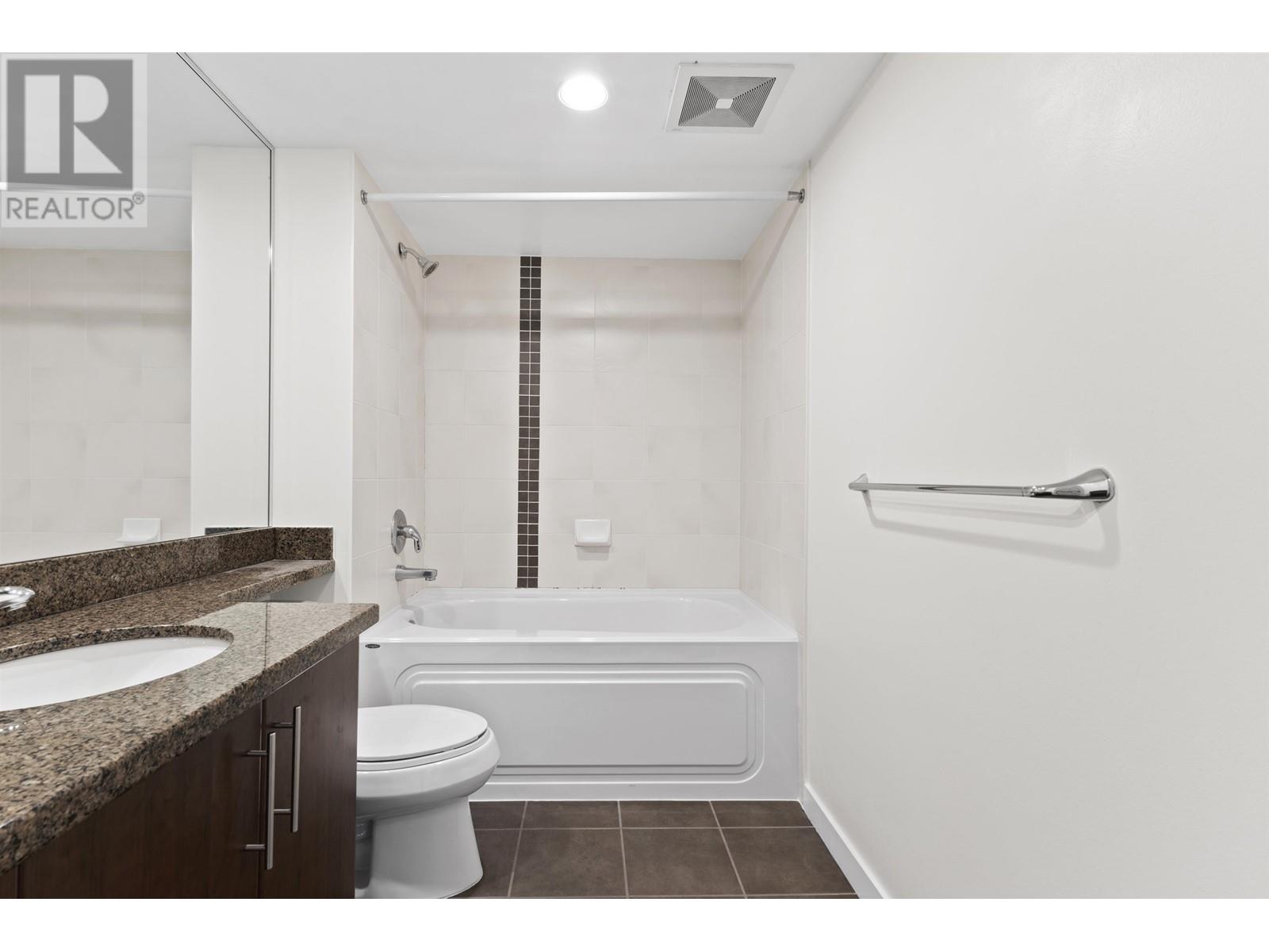 310 125 Milross Avenue, Vancouver, British Columbia  V6A 0A1 - Photo 31 - R2821273